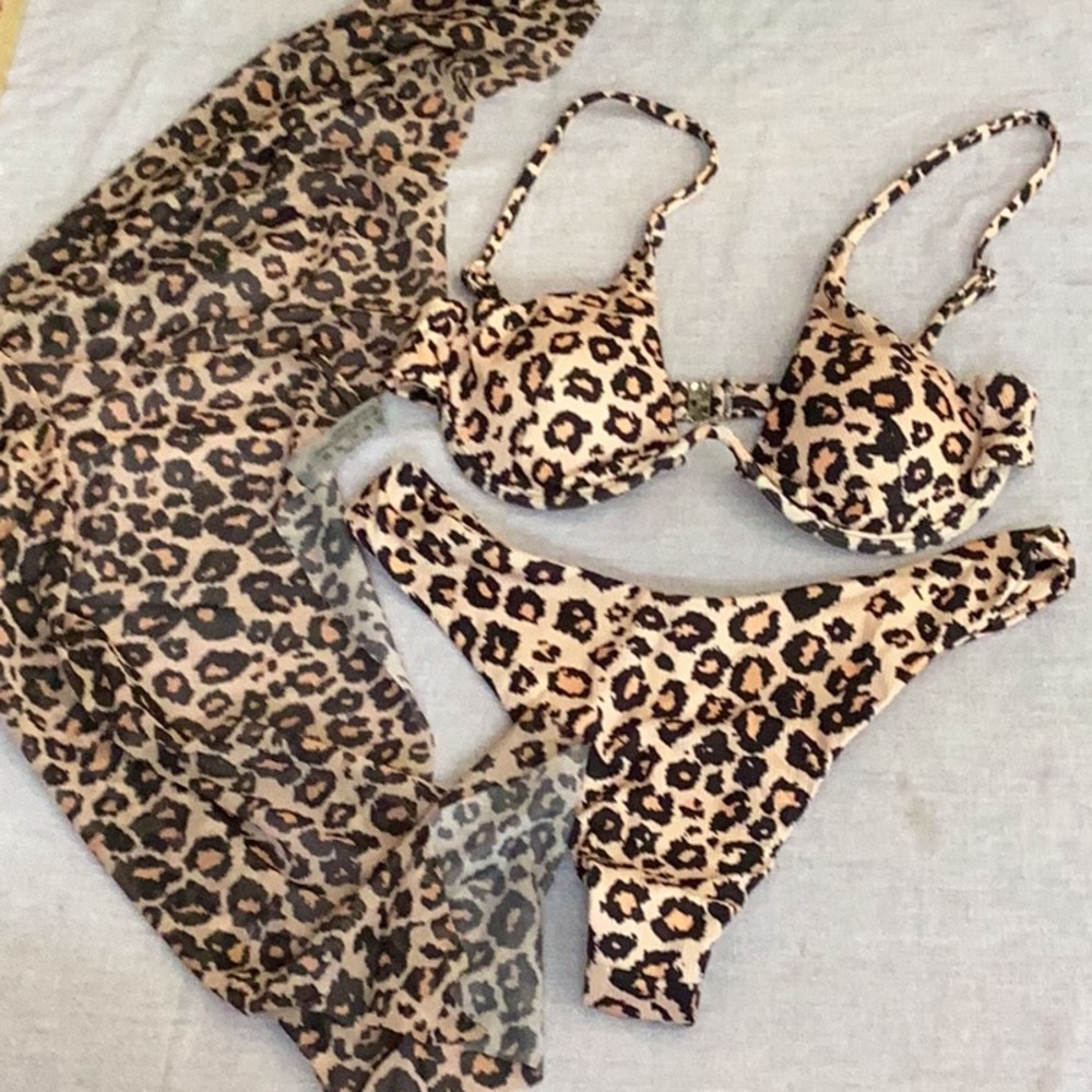 NWT 3pc swimwear